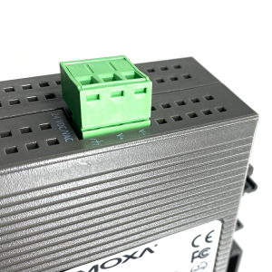 Компактный коммутатор 8 x 10/100BaseTX в пластиковом корпусе