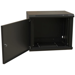Шкаф Hyperline WRline WR-TW-1545-SR-RAL9004 настенный 19-дюймовый (19"), 15U, 775x600х450мм, цельнометаллическая дверь с замком, цвет черный (RAL9004)