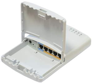 Маршрутизатор MikroTik PowerBOX with 650MHz CPU, 64MB RAM, 5xLAN (four with PoE out), RouterOS L4, outdoor case, PSU, PoE, mounting set