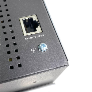 Управляемый коммутатор 7 x 10/100BaseTX, 3 x Gigabit "Витая пара", с расширенным диапазоном температур<br><br><b>Причина уценки: </b>Коммутатор полнос