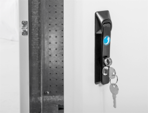 Шкаф ЦМО Шкаф уличный всепогодный настенный 15U (Ш600 Г300), передняя дверь вентилируемая