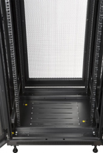 Шкаф коммутационный Lanmaster (TWT-CBB-42U-6X8-P1) напольный 42U 600x800мм пер.дв.перфор. задн.дв.перфор.2-хст. 2 бок.пан. 800кг черный 726мм 92кг 205