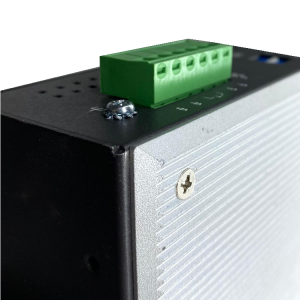 Медиаконвертер Ethernet 10/100BaseTX в 100BaseFX (одномодовое оптоволокно) в металлическом корпусе<br><br><b>Причина уценки: </b>Преобразователь полно