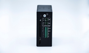 Управляемый коммутатор c 8 портами 10/100/1000Base-T(X) (разъем RJ45), 2 Combo-портами (10/100/1000BaseTX или 100/1000BaseSFP)