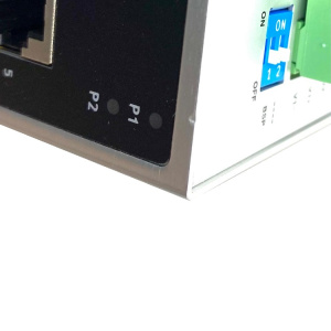 Компактный коммутатор 6 x 10/100BaseTX, 2 x 100BaseFX (многомодовое оптоволокно) в металлическом корпусе