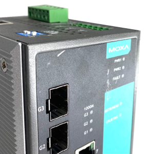 Управляемый коммутатор 7 x 10/100BaseTX, 3 x Gigabit SFP (оптика), с расширенным диапазоном температур<br><br><b>Причина уценки: </b>Коммутатор полнос