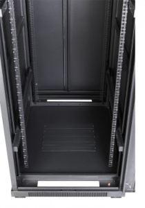 Шкаф коммутационный Lanmaster (TWT-CBB-32U-6X8-G1) напольный 32U 600x800мм пер.дв.стекл задн.дв.спл.стал.лист 2-хст. 2 бок.пан. 800кг черный IP20 Шкаф коммутационный Lanmaster (TWT-CBB-32U-6X8-G1) напольный 32U 600x800мм пер.дв.стекл задн.дв.спл.стал.лист 2-хст. 2 бок.пан. 800кг черный IP20