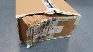 Промышленный монитор DM-F15A/R, дисплей15" XGA, 1024 х 768, 450 кд/м2, резистивный сенсорный дисплей (USB), антибликовое покрытие, питание 9~36 В DC<b