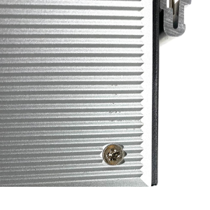 Коммутатор 3 x 10/100BaseTX, 2 x 100BaseFX (одномодовое оптоволокно) с базовыми функциями управления<br><br><b>Причина уценки: </b>Коммутатор восстано