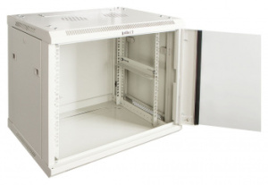 Шкаф коммутационный Lanmaster (TWT-CBWPG-18U-6X8-GY) настенный 18U 600x800мм пер.дв.стекл задн.дв.спл.стал.лист 60кг серый 700мм 45кг 902мм IP20 метал